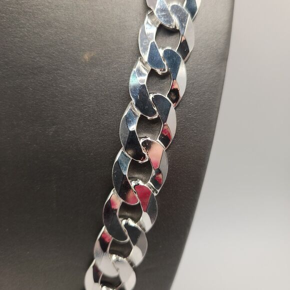 925 Sterling Silver Cuban Chain Necklace 26" - Picture 2 of 8